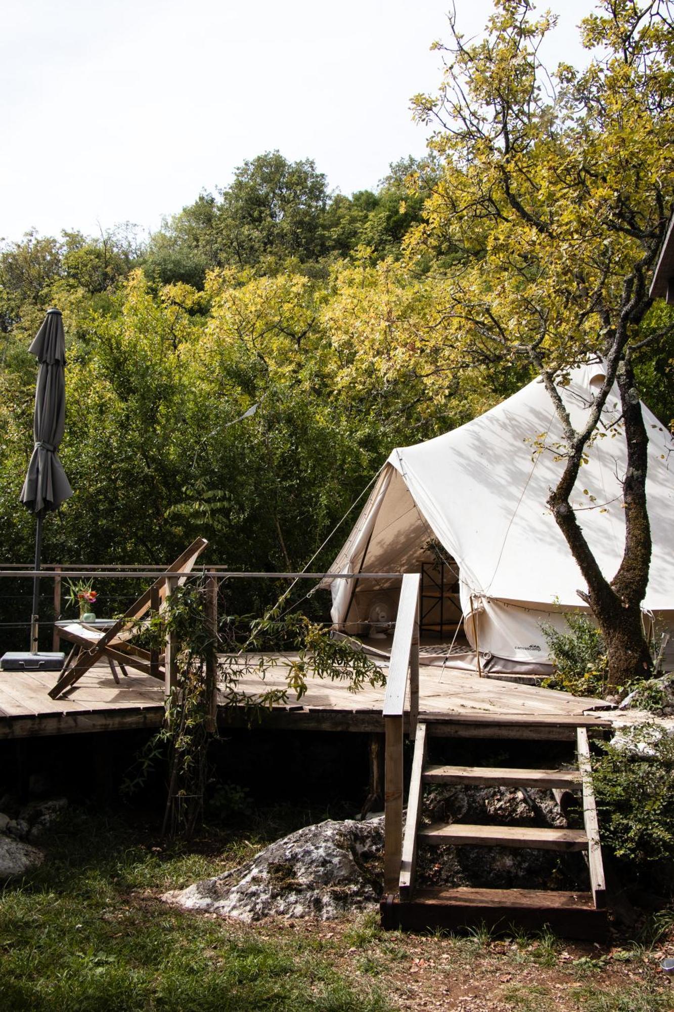 Hoopoe Glamping Hotel Virpazar Exterior photo