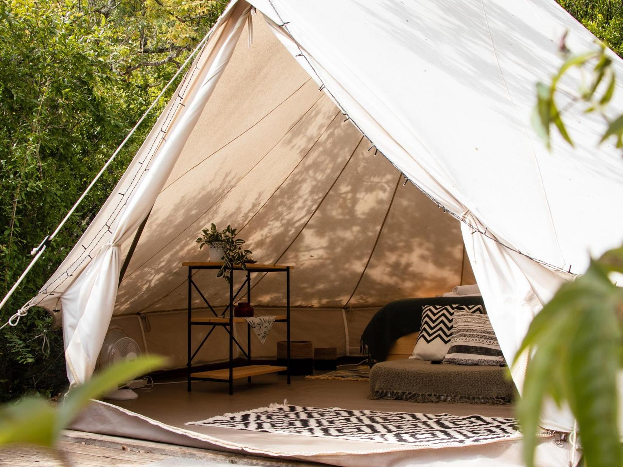 Hoopoe Glamping Hotel Virpazar Exterior photo
