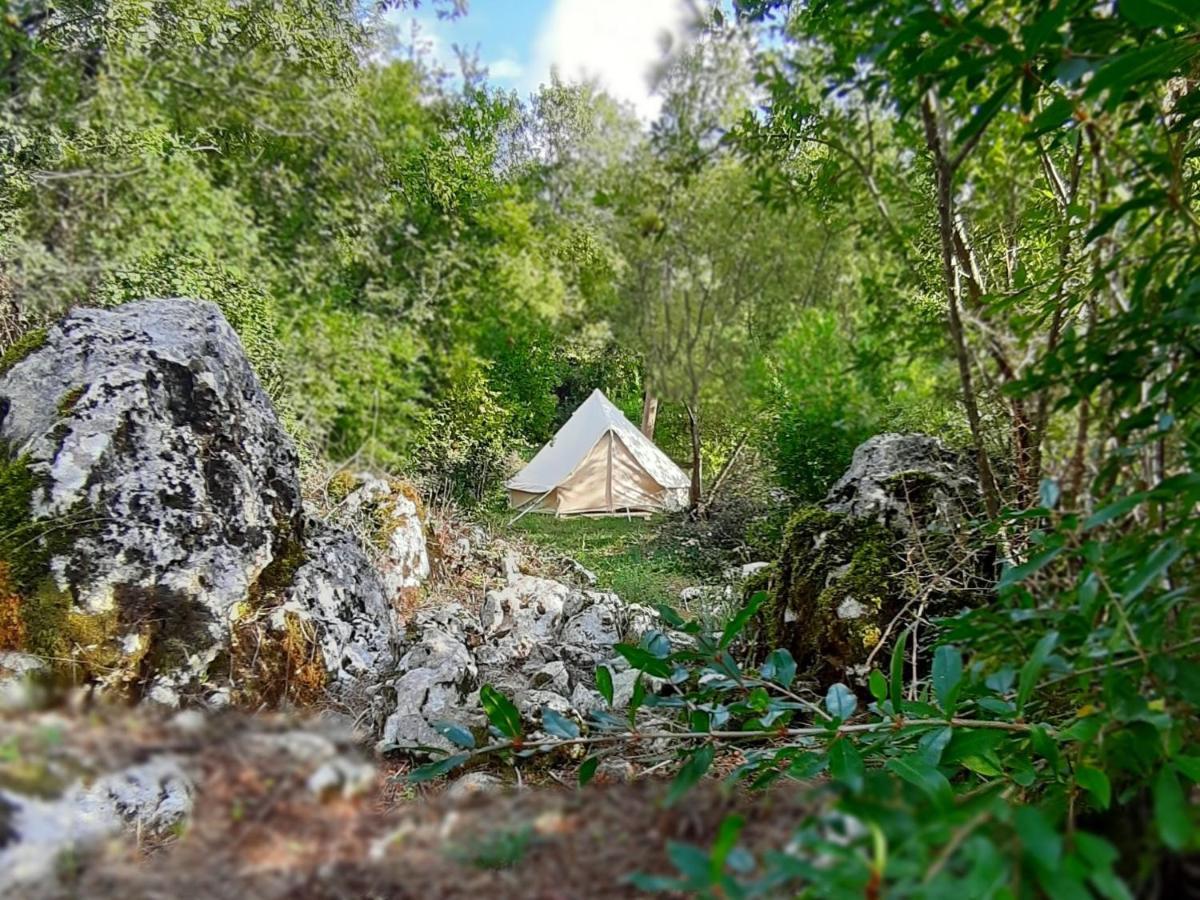 Hoopoe Glamping Hotel Virpazar Exterior photo